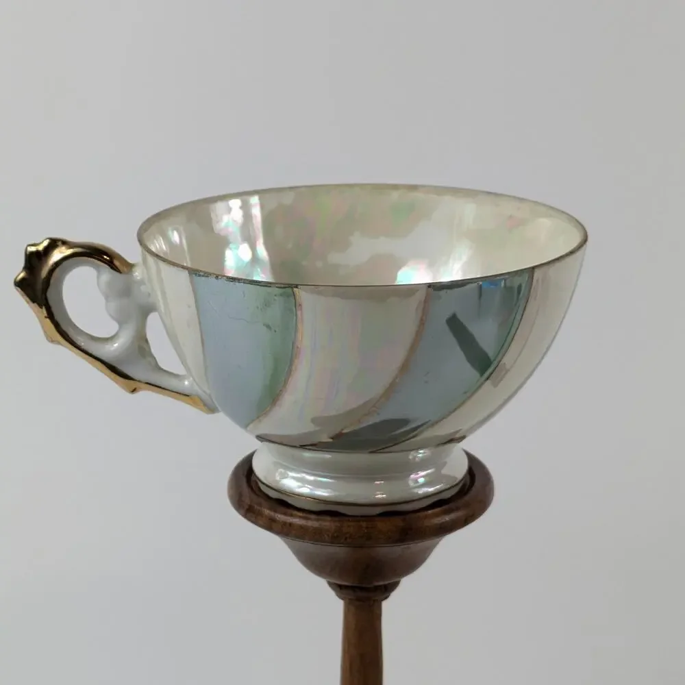Red Cardinal Lusterware Teacup Japan Gold White Blue Pinwheel Bone China Gift - Picture 3 of 13